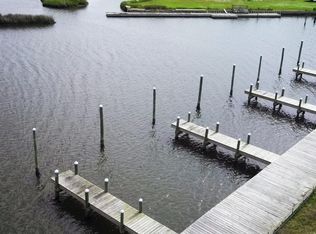 101-B Bluewater Ln, Surf City, NC 28445