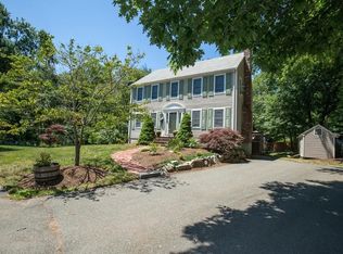 25 Kimberly Ln, Braintree, MA 02184