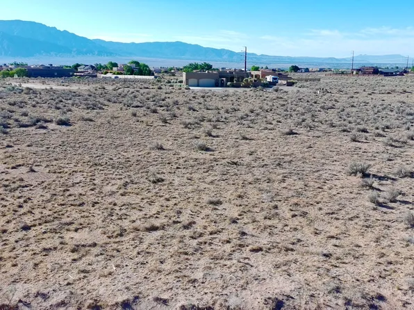 1921 Eucalyptus Rd NE #17, Rio Rancho, NM 87144