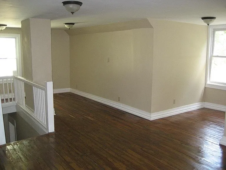 1037 Sharpe Ave — Photo 18