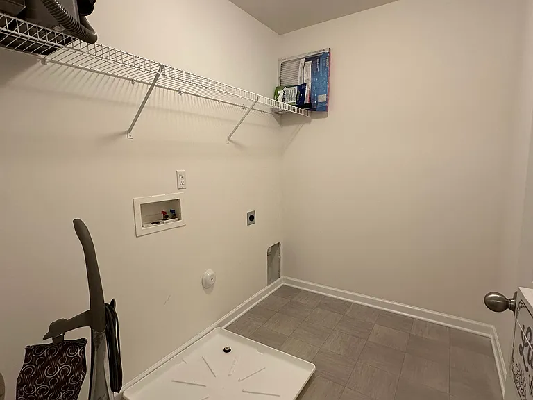 1130 Rock Haven Dr — Photo 9