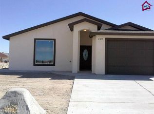 220 Candelaria St, Mesquite, NM 88048