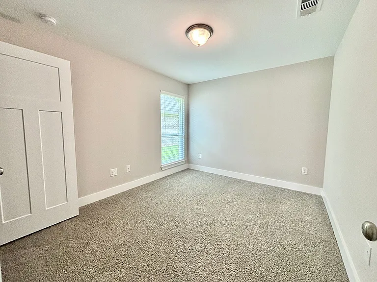 5655 Dunridge Dr — Photo 12