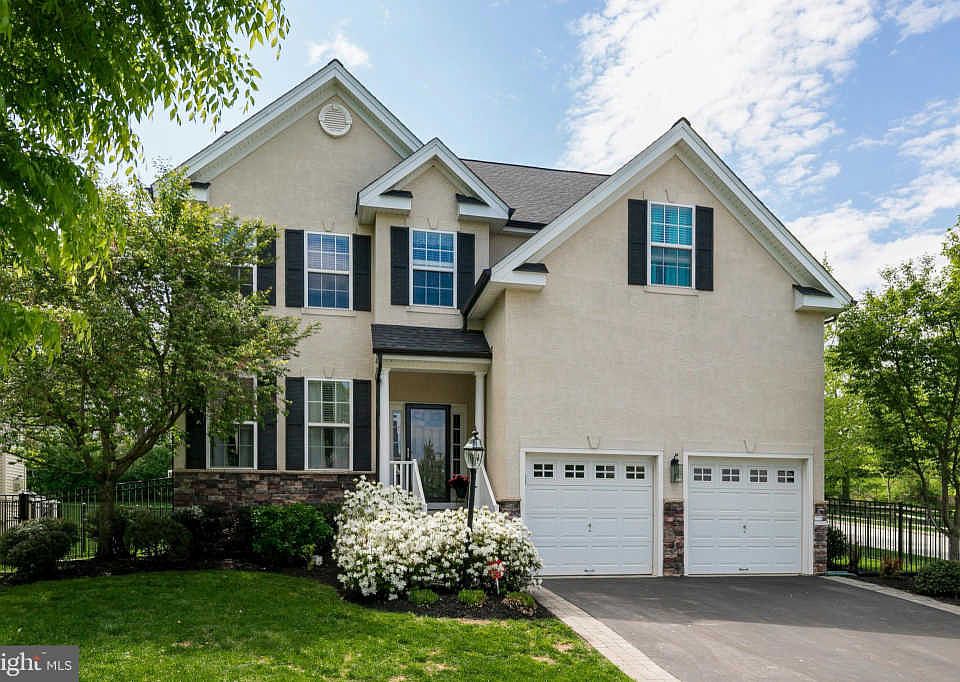 1st image of 1327 Garman Dr