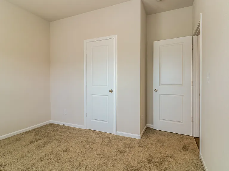 3359 Bridgewood Dr — Photo 13