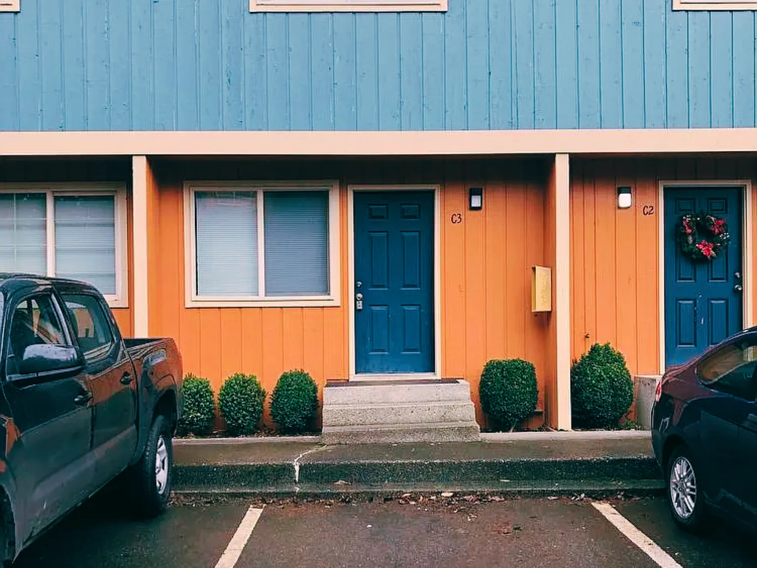 2 bed, 1.5 bath, 1000 sqft, $1,600 — Photo 2