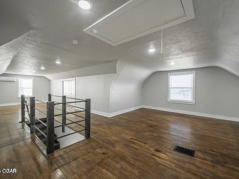 3312 S Joplin Ave — Photo 5