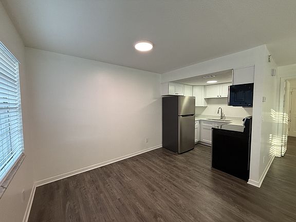 2nd image of 605 92nd Ave N APT 8