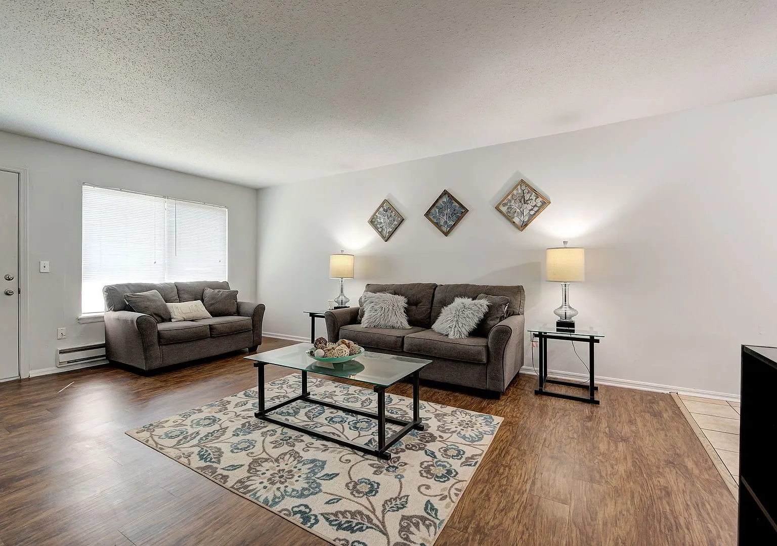 The Shelton Apartments- 1/2 Off First Months Rent AND 1/2 Off in August PLUS FREE APPLICATIONS! — Photo 3