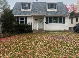 7007 Marinthana Ave, Youngstown, OH