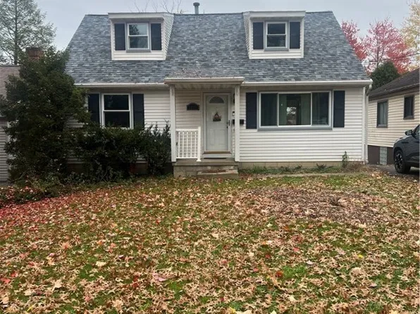 7007 Marinthana Ave, Youngstown, OH 44512