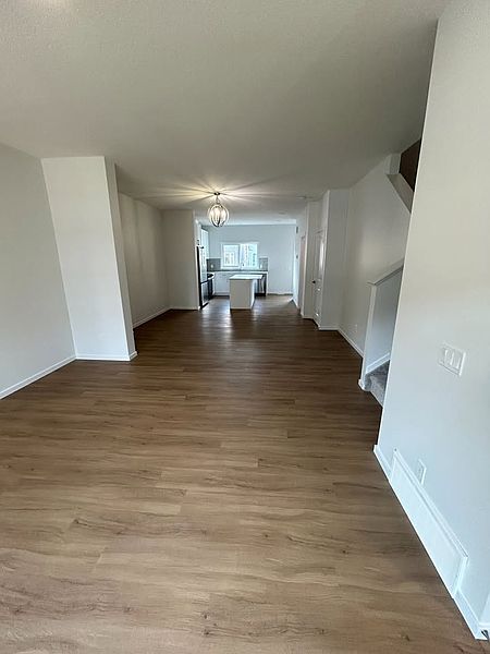 Edmonton House for rent - 3 Bedrooms — photo 7