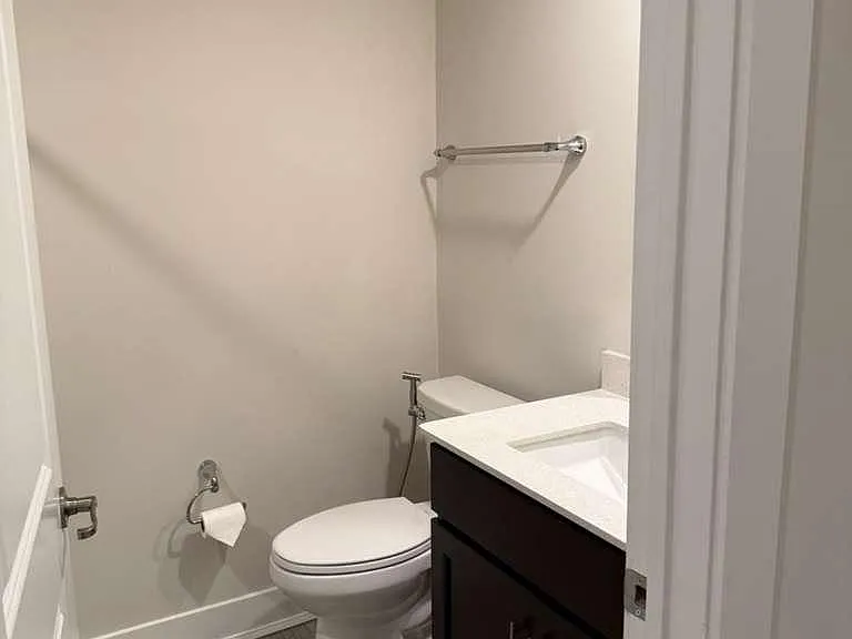 704 Peony Ln — Photo 54