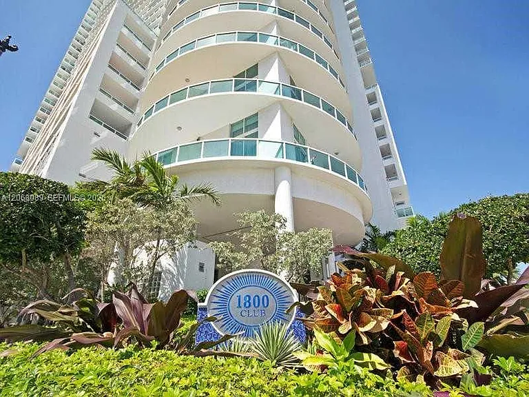 1800 N Bayshore Dr #1609 — Photo 22