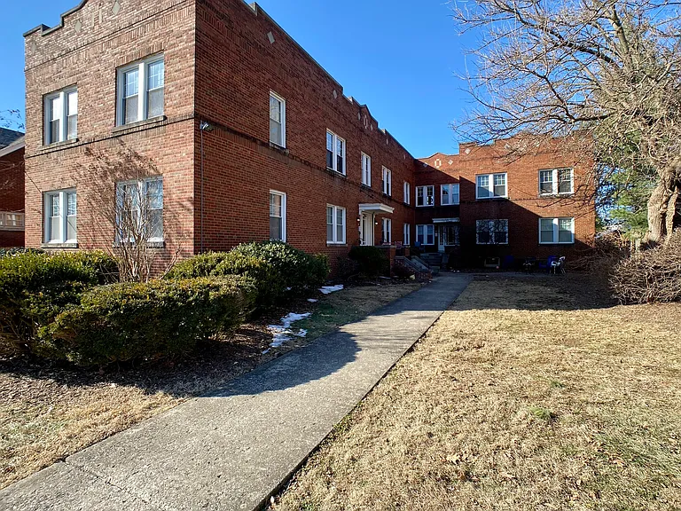 1823 Roanoke Ave #1 — Photo 23