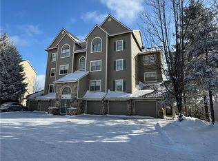 8130 Stonegate Dr, Champion, PA 15622