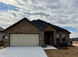 1408 Asher Ln, Denton, TX 76210