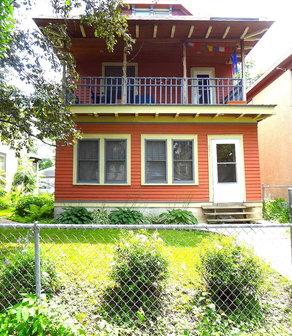 33rd 231 - 1 — Photo 1