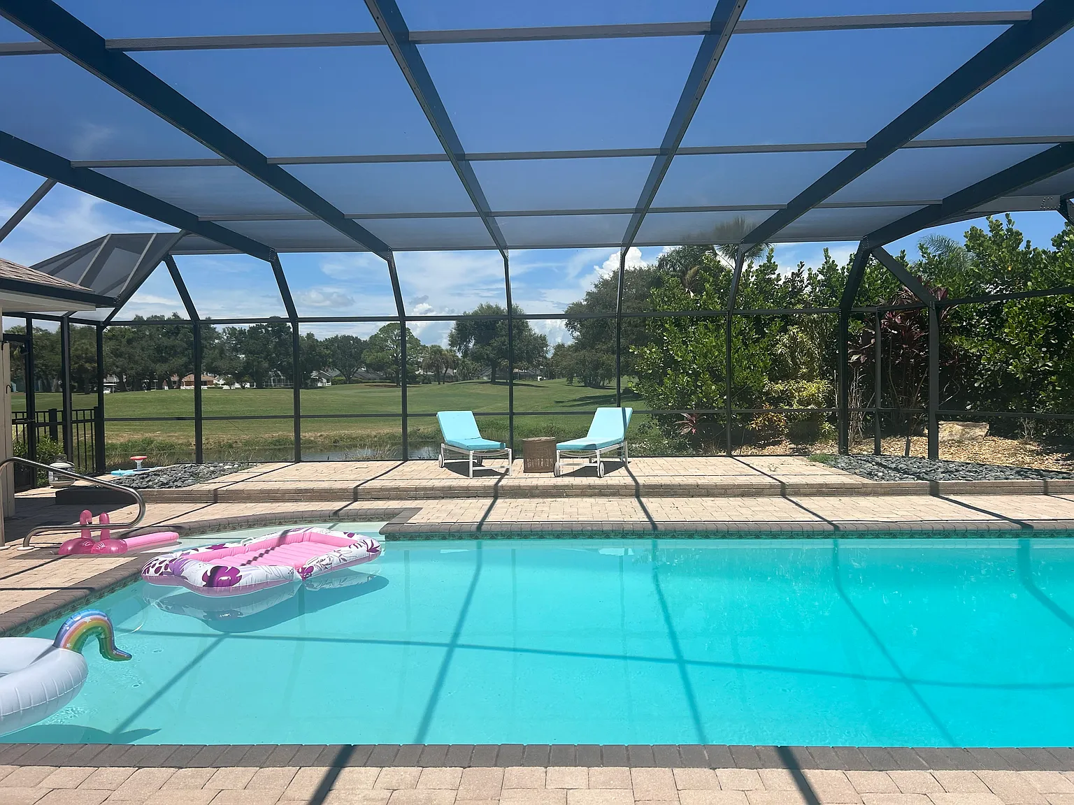 4 bed, 3885 sqft, $5,995 — Photo 2