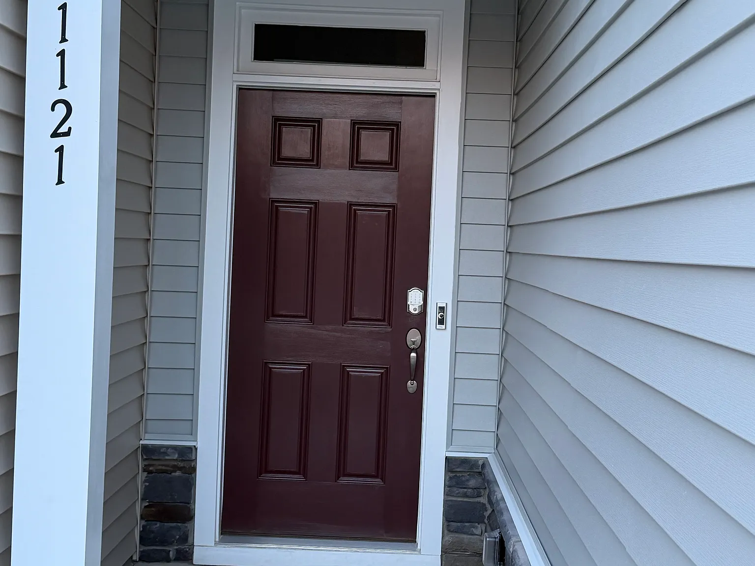 3 bed, 1924 sqft, $2,050 — Photo 2