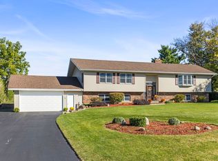 6091 Pioneer Ter, Dekalb, IL 60115