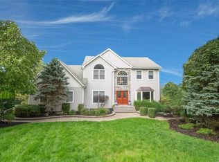 49 Pyngyp Rd, Stony Pt, NY 10980