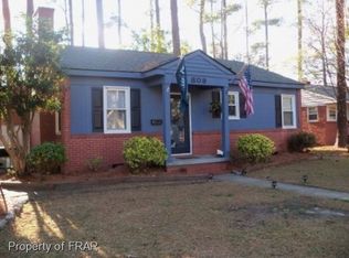 809 Calvin Cir, Fayetteville, NC 28303