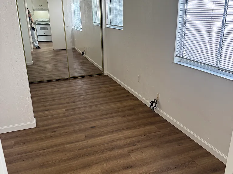 247 19th Ave #2 — Photo 9