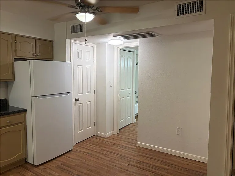 3022 Forest Ln #222 — Photo 8