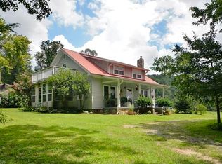 56 Hickory Acres Rd, Hendersonville, NC 28792