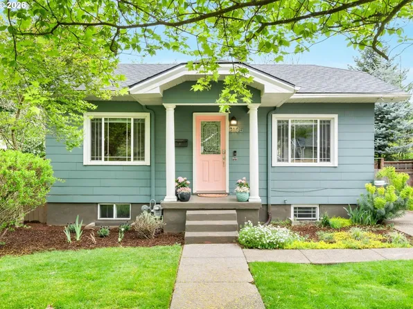 2105 N Winchell St, Portland, OR 97217