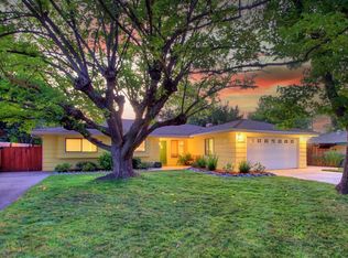 7925 Clear View Dr, Citrus Heights, CA 95610