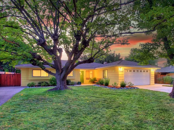 7925 Clear View Dr, Citrus Heights, CA 95610