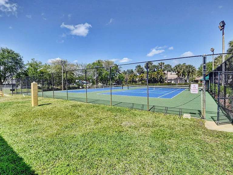 621 Anchor Point — Photo 9