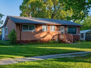10 Bayfield Ave, Winnipeg, MB R2M 1L7