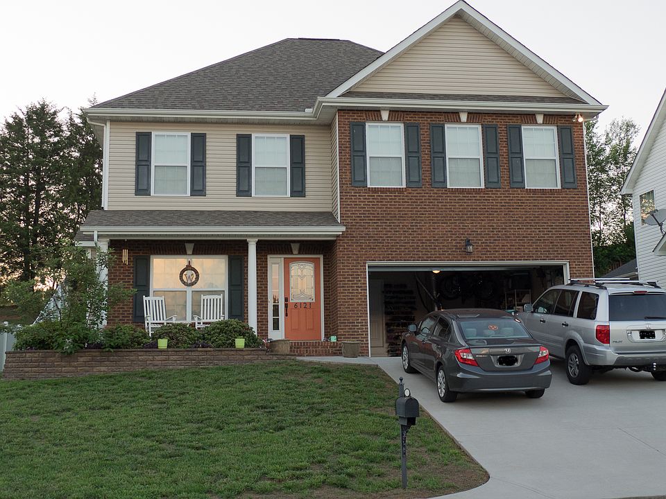 1st image of 6121 Evening Star Ln