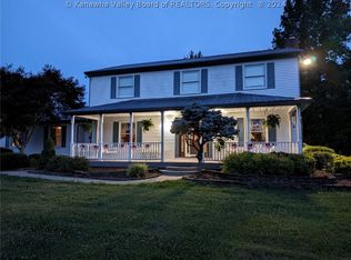 142 Maple Ln, Tornado, WV 25202