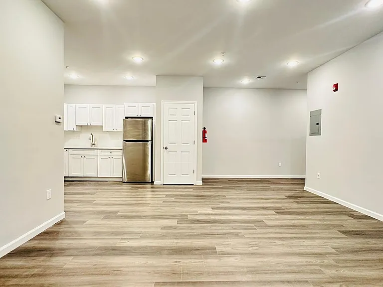 67 Market St #203 — Photo 10