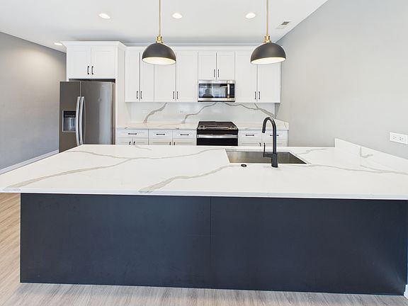 5th image of 5201 S Wabash Ave #1