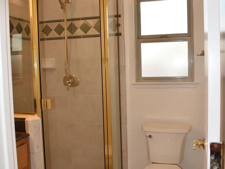 941 Laurel Ave — Photo 7