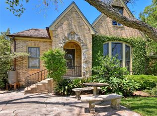 2206 Parkway, Austin, TX 78703