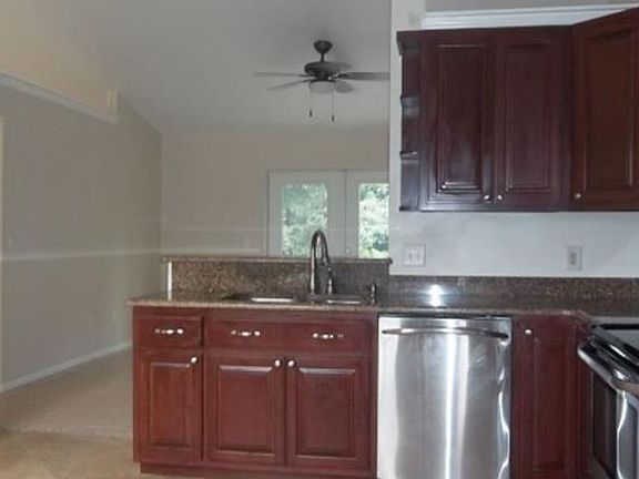 3rd image of 2841 Wild Pepper Ave