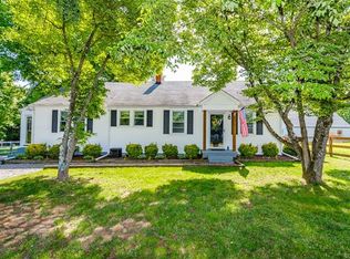 21009 Halloway Ave, South Chesterfield, VA 23803