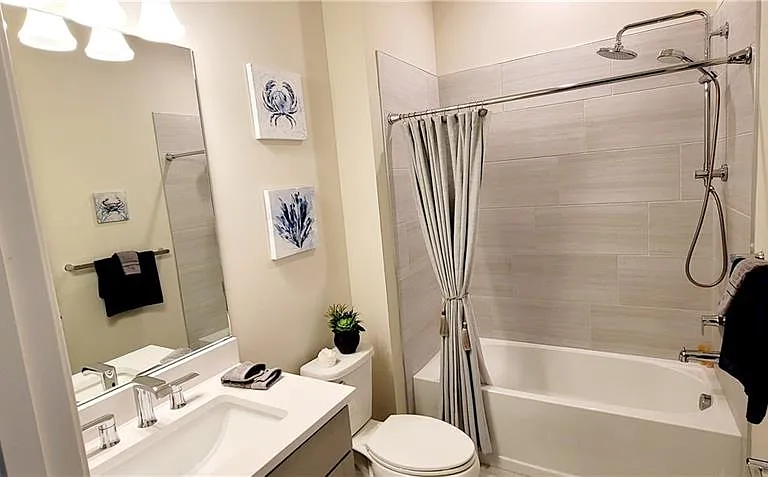 2045 Yellowfin Cir W — Photo 17