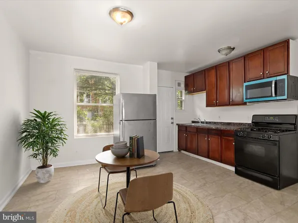 3211 Elmley Ave, Baltimore, MD 21213