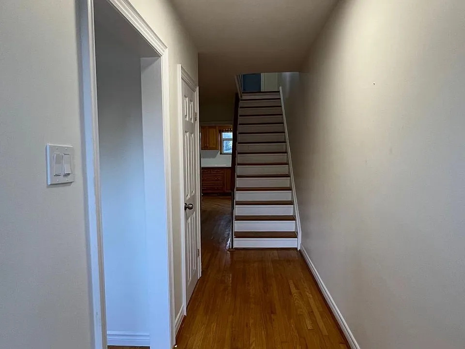 43 Heman St