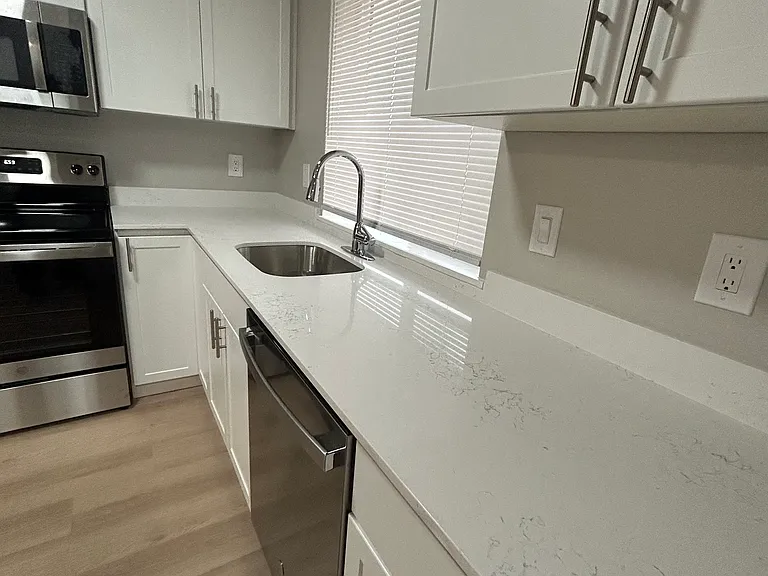 8819 Pacific Ave #A10 — Photo 11