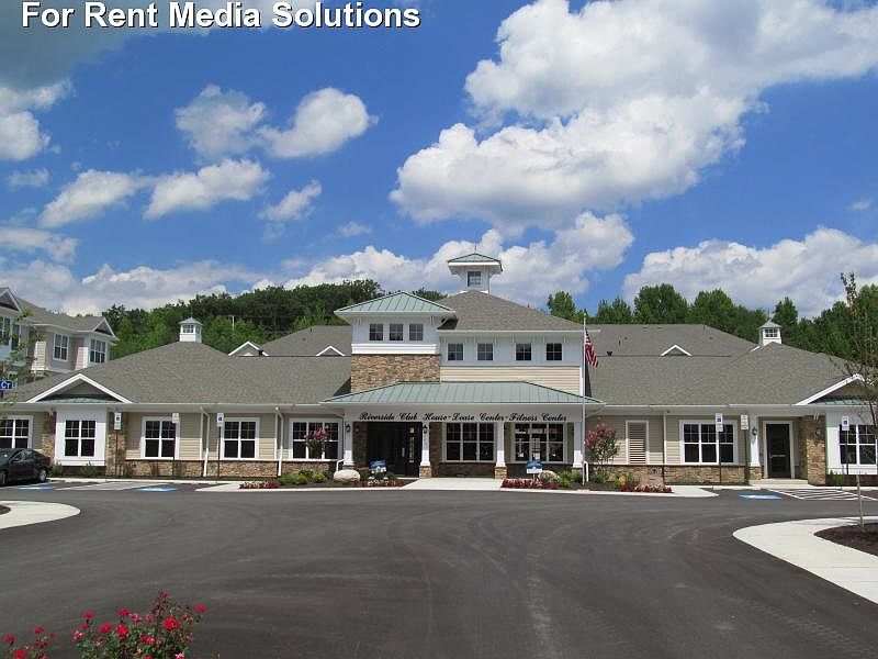 Leasing Center, Club House & Fitness Center