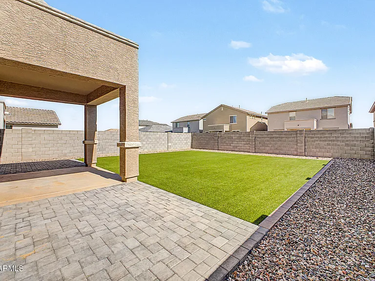 17057 W Molly Ln — Photo 45