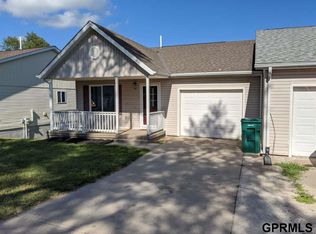 910 S 1st St, Plattsmouth, NE 68048